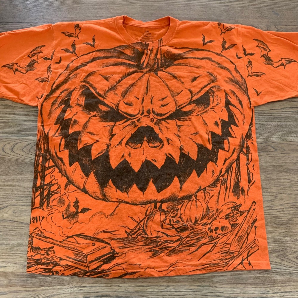 Fruit of the Loom Mens XL Halloween Pumpkin Graphic T-Shirt Orange Bats Spooky